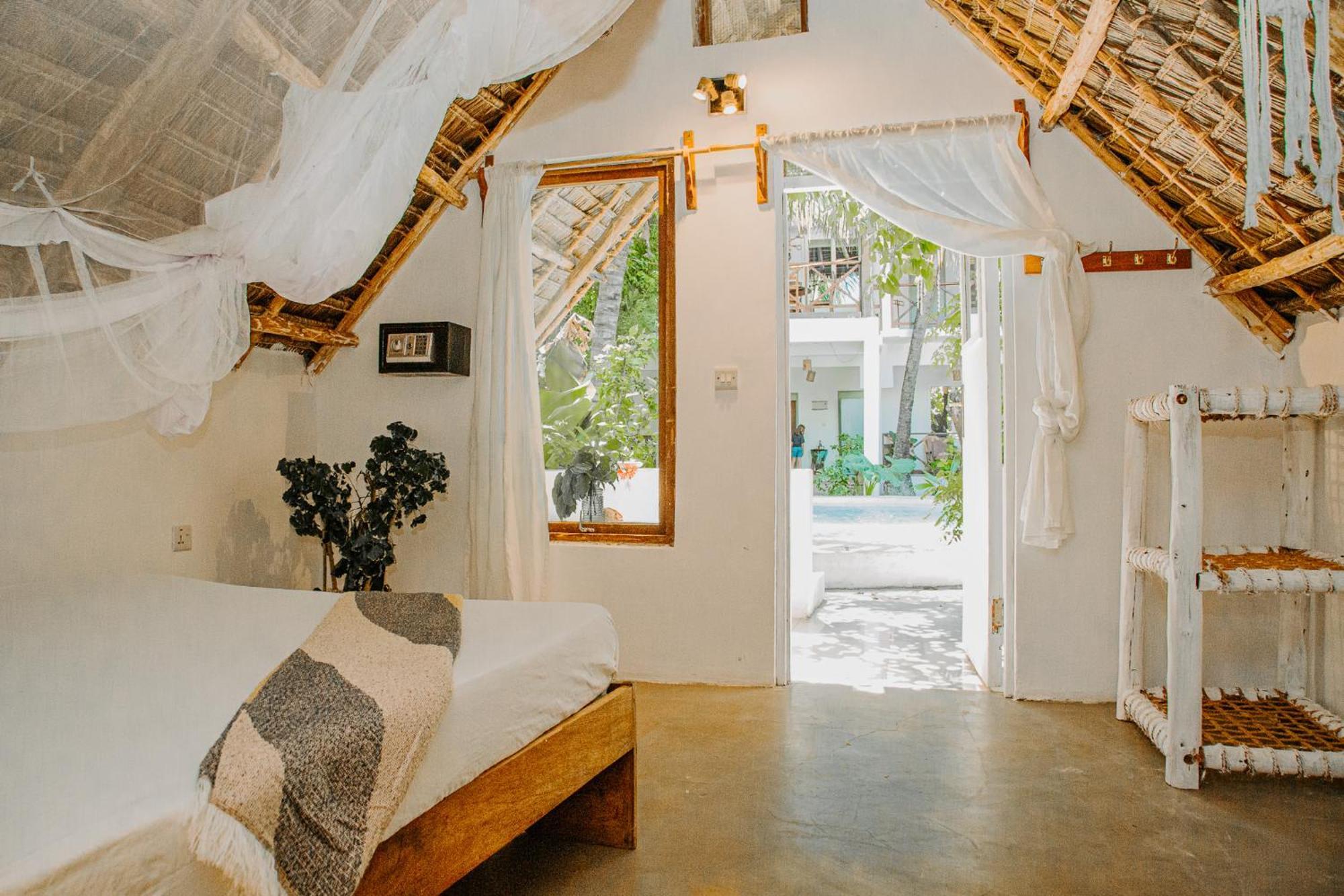 Bed and Breakfast Ocean Boho House Джамбіані Екстер'єр фото