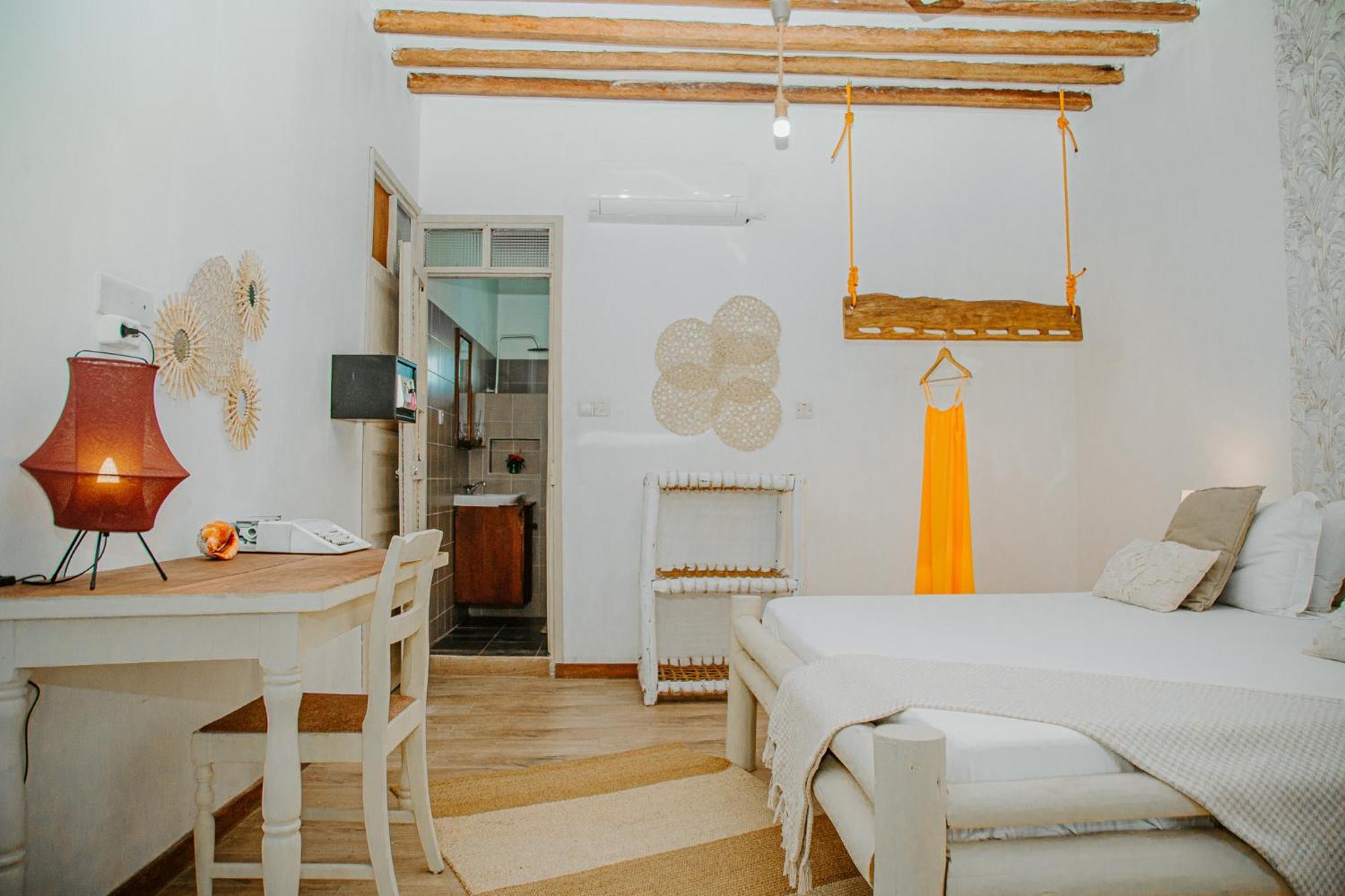 Bed and Breakfast Ocean Boho House Джамбіані Екстер'єр фото